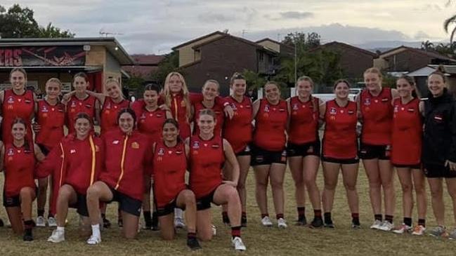 The powerful Burleigh Bombers under 17 squad.