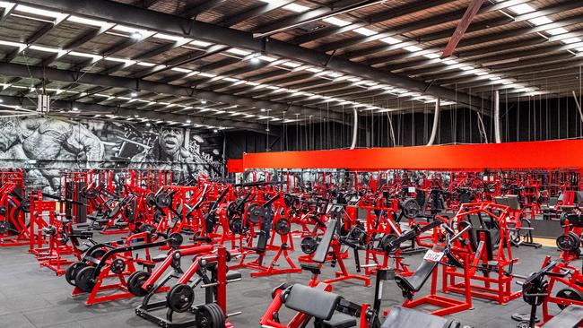 Gyms can see up to 150 people at one time in Victoria. In New South Wales they need a COVID-19 marshall. Picture: Asanka Ratnayake/Getty Images.