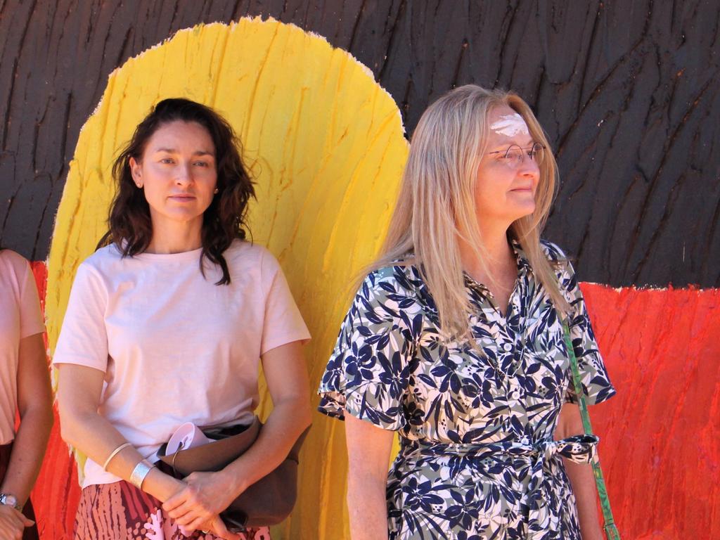 Counsel assisting Peggy Dwyer and Coroner Elisabeth Armitage during their 2022 visit to Yuendumu. Picture: Jason Walls