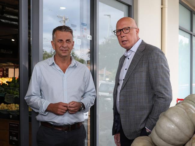 NCA 2025 FEDERAL ELECTION LIBERAL BUS - 29/04/2025: Pictured is Leader of the Opposition Peter Dutton while on the 2025 federal election campaign trail at the Nowra Farmers Market with Liberal candidate for Gilmore Andrew Constance. Picture: Adam Head / NewsWire
