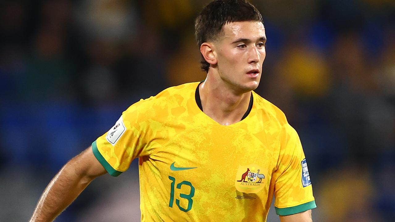 Defender ready for Roos return