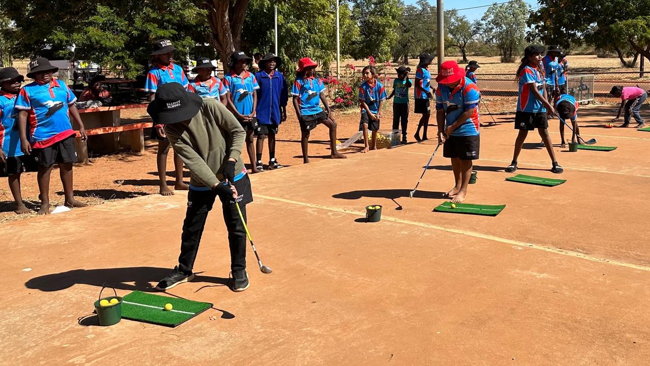 NT Golf program sees 300+ schoolkids take part in remote communities