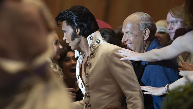 Austin Butler as Elvis and Tom Hanks as Colonel Tom Parker in a scene from Baz Luhrmann’s Elvis. Picture: Hugh Stewart