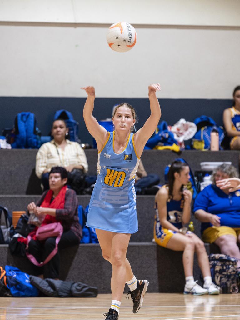 Rylee Jones for Peninsula against Darling Downs in Queensland School Sport 16-19 Years Girls Netball Championships at Clive Berghofer Arena, St Mary's College, Friday, May 6, 2022. Picture: Kevin Farmer