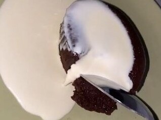 Tik Tok user shares 'must try' woolies dessert