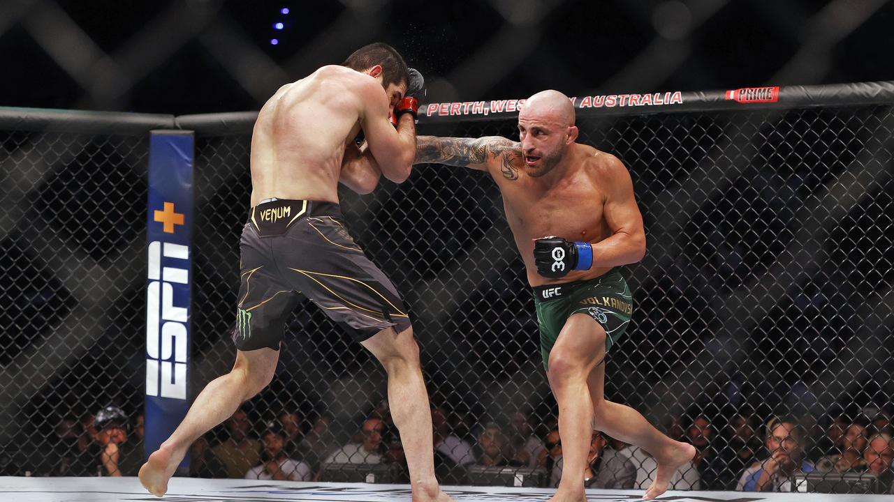 Alexander Volkanovski brought the fans out in force. Picture: Sam Ruttyn