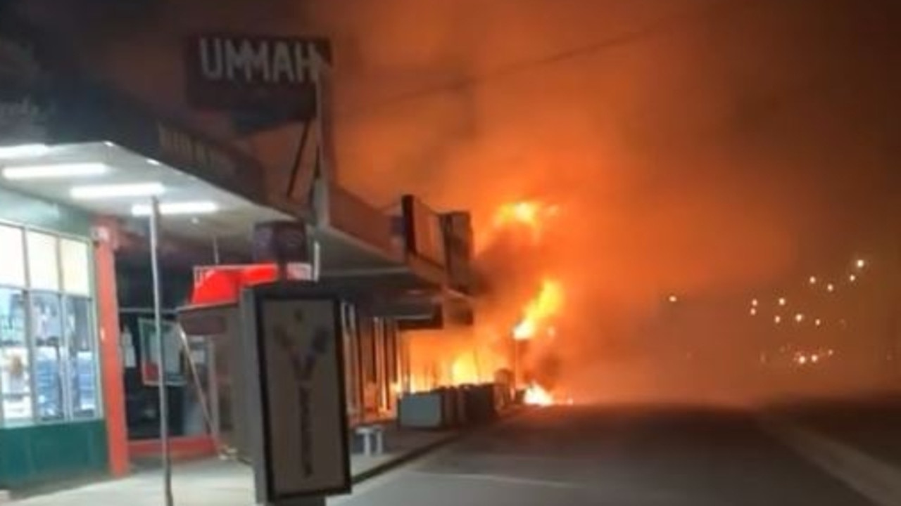 Dozens of pets killed as suspicious blaze razes Campbellfield pet store