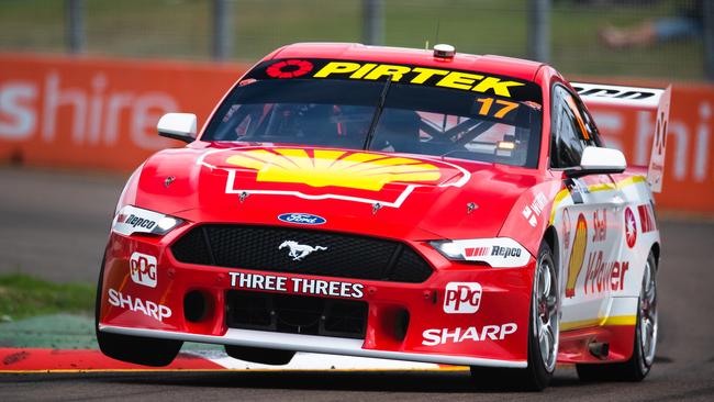 TOWNSVILLE, AUSTRALIA — JULY 07: (EDITORS NOTE: A polarising filter was used for this image.) Scott McLaughlin drives the #17 Shell V-Power Racing Team Ford Mustang on July 07, 2019 in Townsville, Australia. (Photo by Daniel Kalisz/Getty Images)