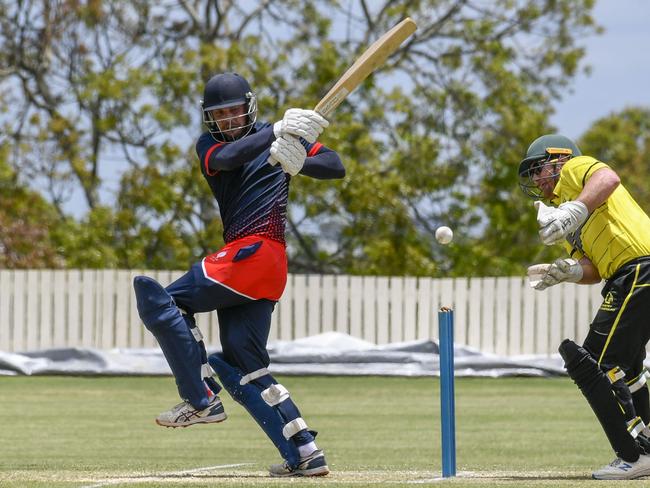 Kevin Chapman bats for Sth Qld. Picture: Nev Madsen.