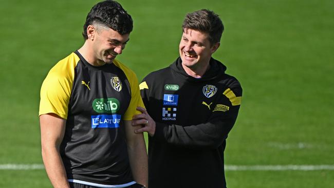 Richmond caretaker coach Andrew McQualter with Tim Taranto. Picture: Quinn Rooney/Getty Images