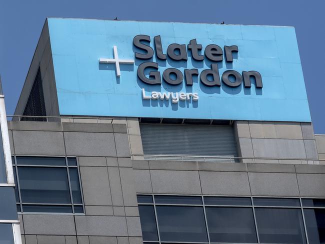 A Slater and Gordon billboard is seen outside their office in Melbourne on Wednesday, December 6, 2017. Slater and Gordon shareholders have approved a lifeline for the troubled law firm, voting to back a recapitalisation plan at a meeting in Melbourne. (AAP Image/Luis Enrique Ascui) NO ARCHIVING