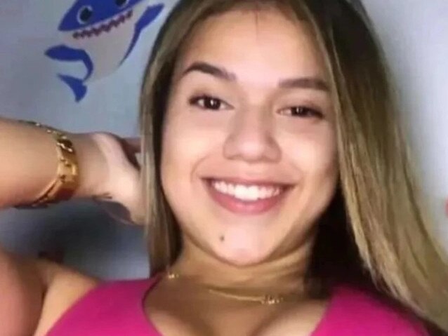 Prosecutors have demanded execution by firing squad for a teenage girl caught smuggling drugs into Indonesia in her luggage., Brazilian national Manuela Vitoria de Araujo Farias, 19, was caught with three kilogrammes (6.6 lbs) of the drug as she flew into the island of Bali. Picture: Newsflash/Australscope