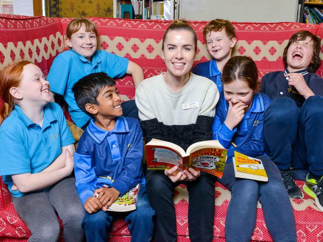 Dara School student Chiara 10, Ella 9, Kyle 6, Finley 7, Helena 9 and Dallyn 11, with teacher Tania Allen, Friday, September 16, 2019. Dara School for gifted kids has a very low student:teacher ratio. (Pic: Brenton Edwards)