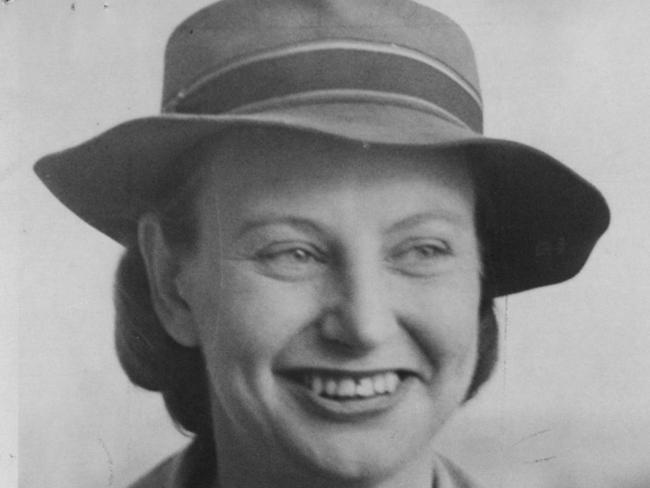 **This picture has a scanned reverse - see associated content at the bottom of the details window**Sister Vivian Bullwinkel, World War Two (WWII) nurse, the only survivor of the Banka Island massacre. Her married name is Vivian Statham.