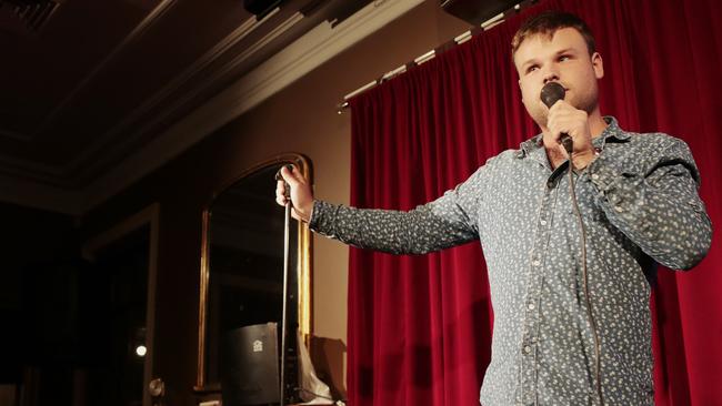 Tele man Taylor Auerbach takes tries his hand at stand up comedy after ...