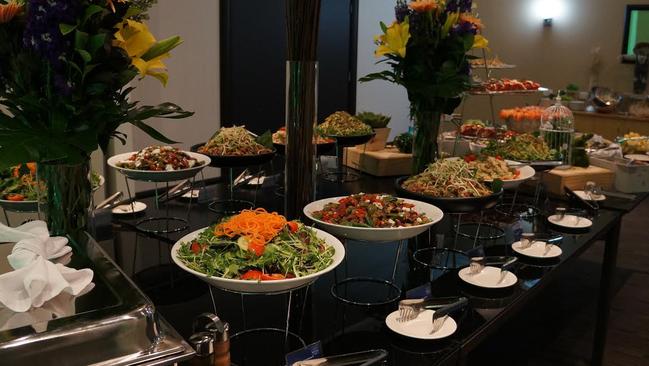 Enjoy a buffet and drinks package for Melbourne Cup at Novotel Sydney Norwest.