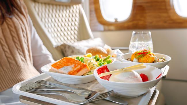 The food on offer is similar to business class in Emirates Premium Economy.