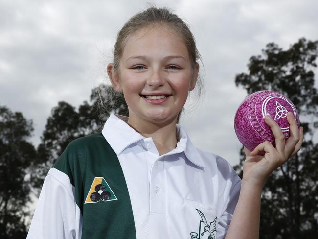 Caitlin Robinson and Kane Shorter have been selected for the lawn bowls junior state development squad.