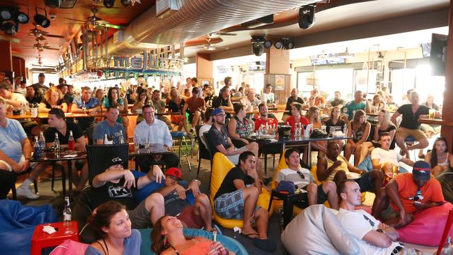 Hundreds of Grid Iron fans crowded into Melbas Bar and Nightclub this morning to watch the Superbowl. Picture: Brendan Radke.