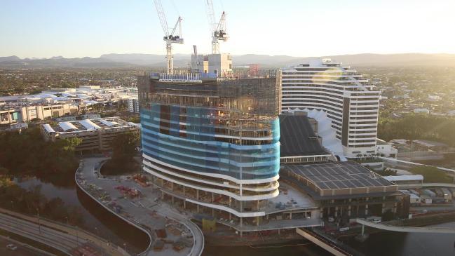 Pool lift timelapse at The Star Gold Coast