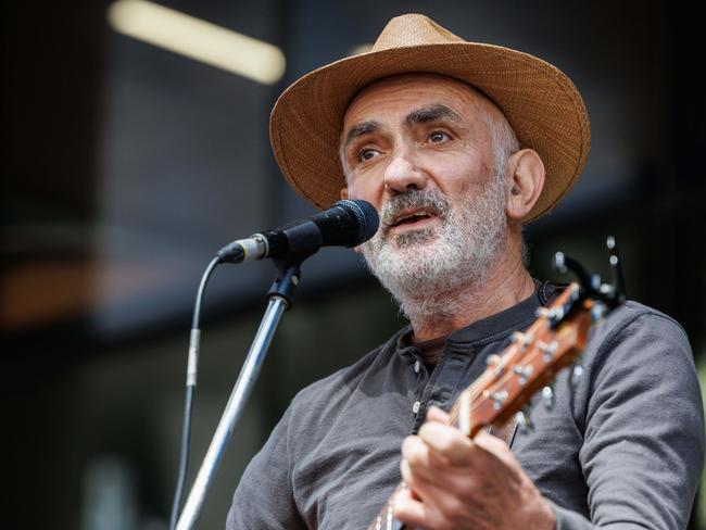 SYDNEY, AUSTRALIA - NewsWire Photos October 8, 2023: Yes campaign rally in Parramatta today with former PM Malcolm Turnbull, singer Paul Kelly, Noel Pearson, Chef Kylie Kwong amongst others. Picture: NCA NewsWire / David Swift