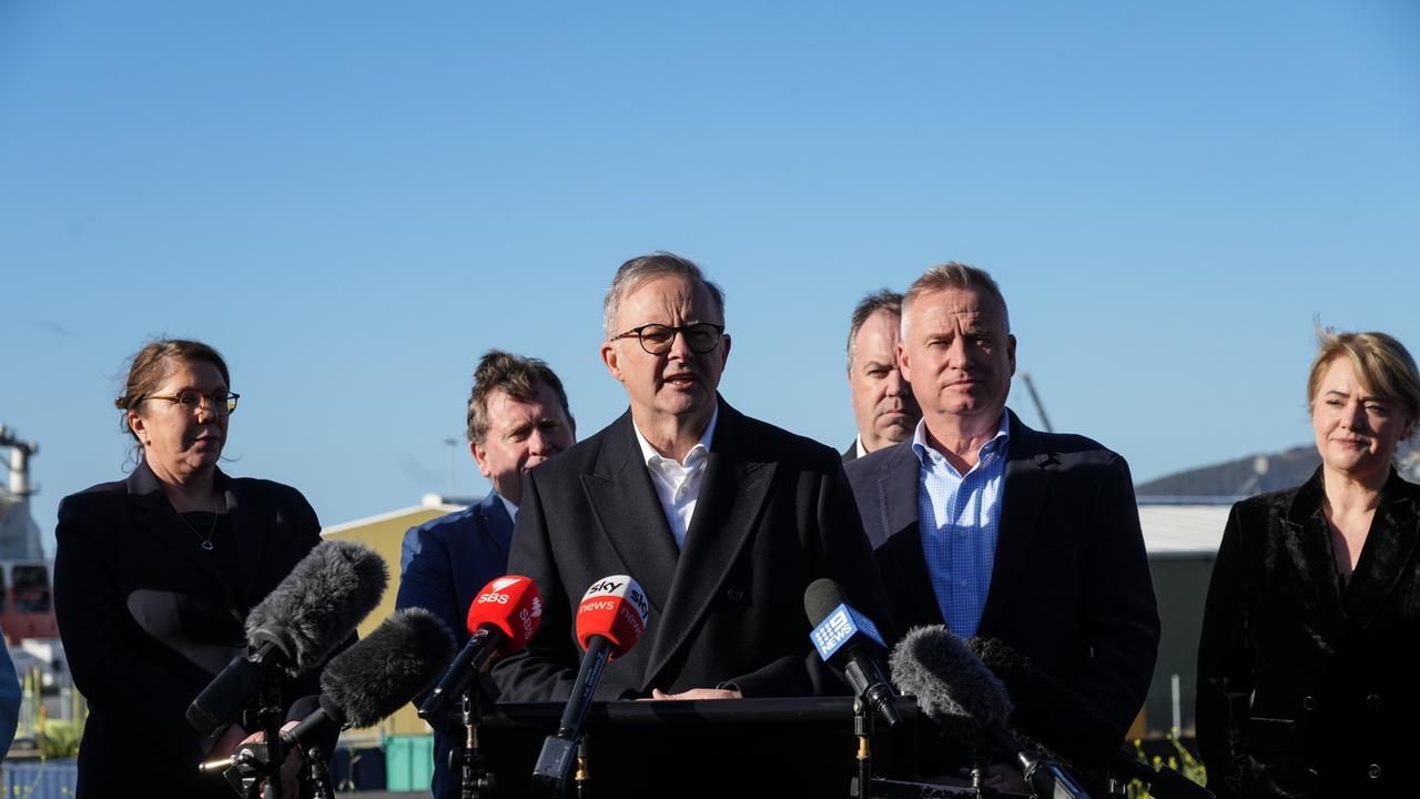 Mr Albanese ended the press conference shortly after the clash. Picture: NCA NewsWire/ Alastair Bett