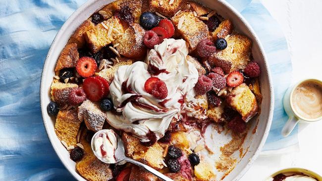 French toast and pudding – what a great combo.