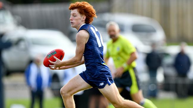 Felix Gargante of Mornington Peninsula shows plenty of dash. (Photo by Josh Chadwick)