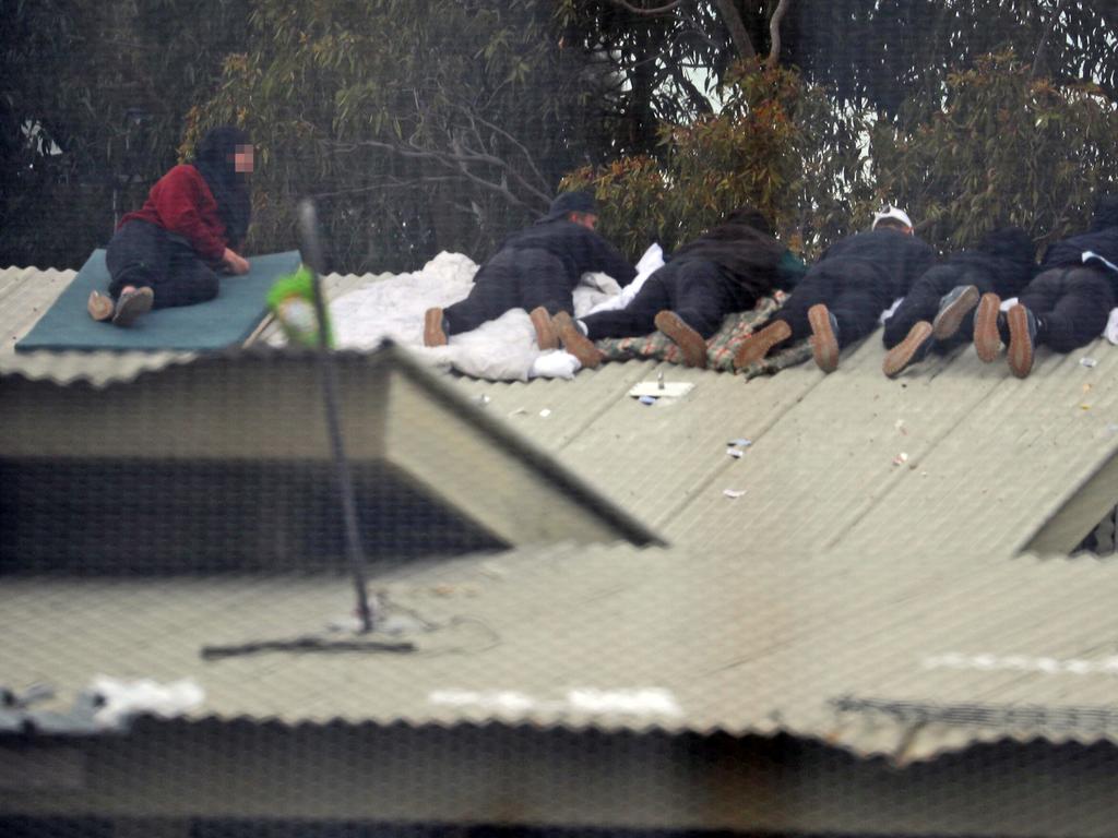 Frank Baxter Riot Kariong Juvenile Justice Centre In Lockdown Photos Daily Telegraph