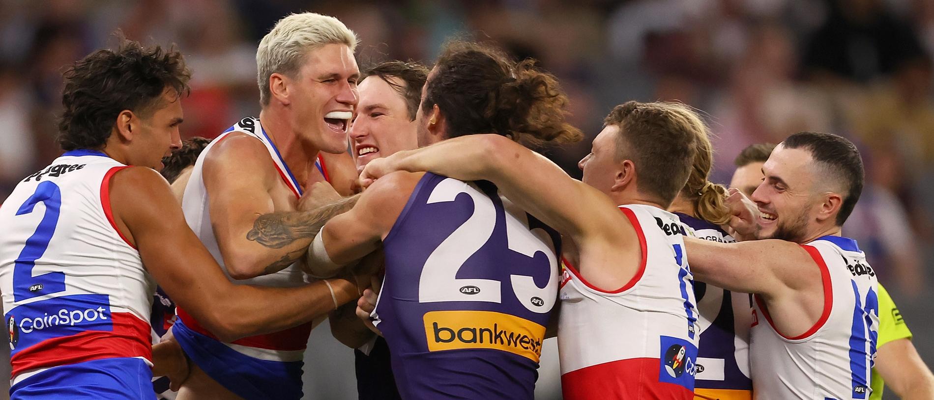 AFL Grand Final 2015: a Freo fan's struggle to tolerate the West