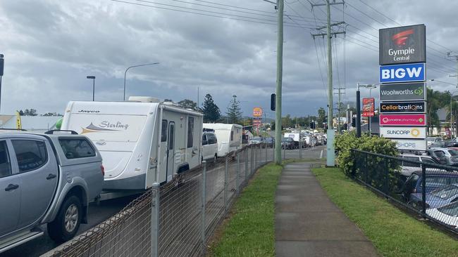 Traffic back up on the Bruce HIghway through Gympie on Monday October 18 after a traffic incident on the Bruce Highway south of Aldi.