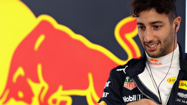 F1 2017 season: Daniel Ricciardo, Red Bull, contract, Mercedes, Ferrari ...