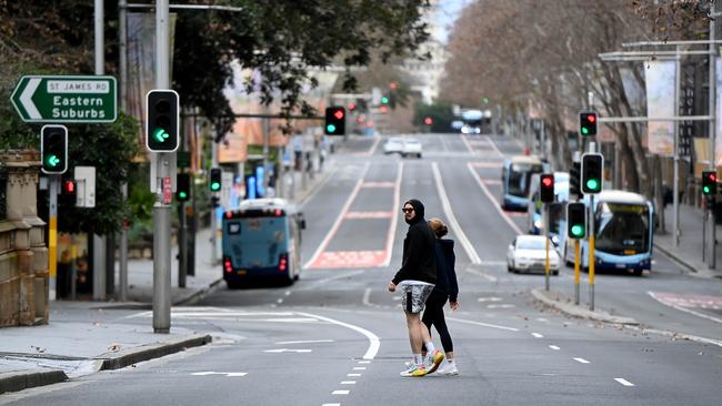 Experts say Sydney could be locked down for another four weeks. Picture: NCA NewsWire/Bianca De Marchi