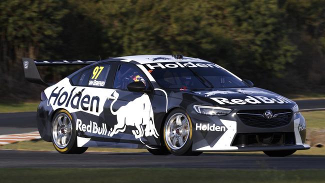 First look at the ZB Commodore.