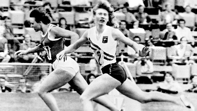 Boyle loses to Renate Stecher in the 200m final at the 1972 Munich Olympic Games.