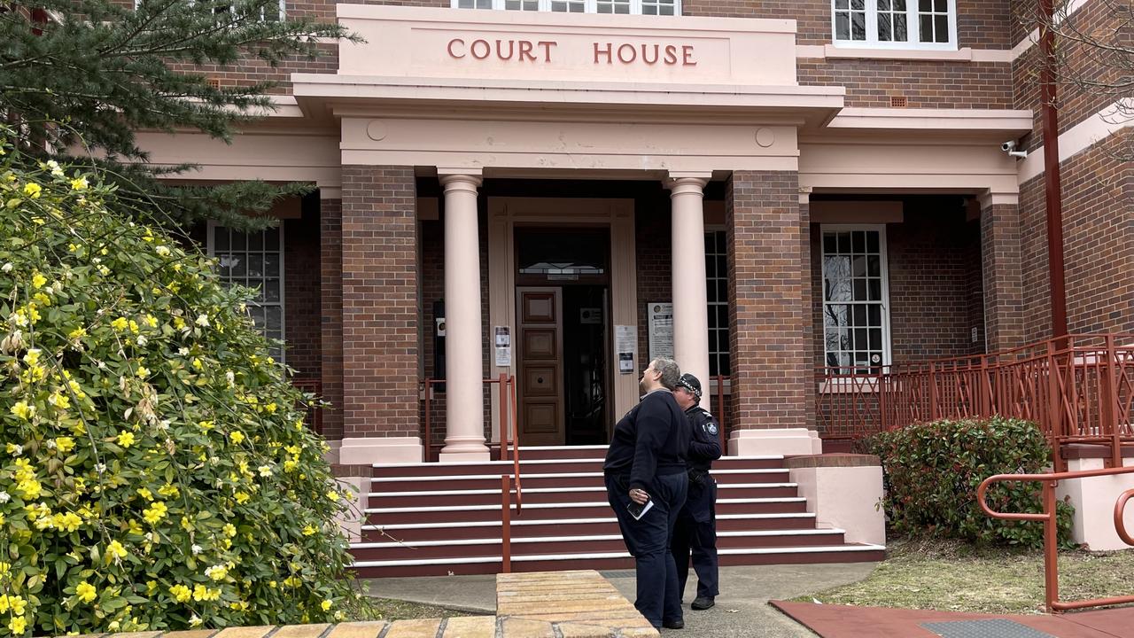 Emergency services have been sweeping the government building. Photo: Madison Mifsud-Ure / Stanthorpe Border Post