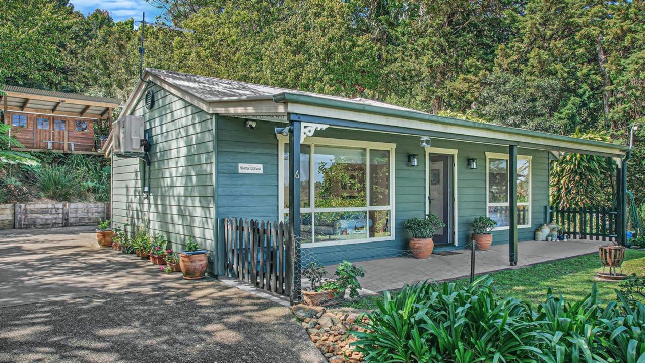 6 Wattle St, Maleny.