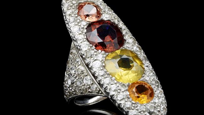 The jewellery collection of 1960s fashion model and former Adelaide socialite Uta Pearson, who died in Adelaide last year, will be auctioned by Bonhams in Sydney on November 25.