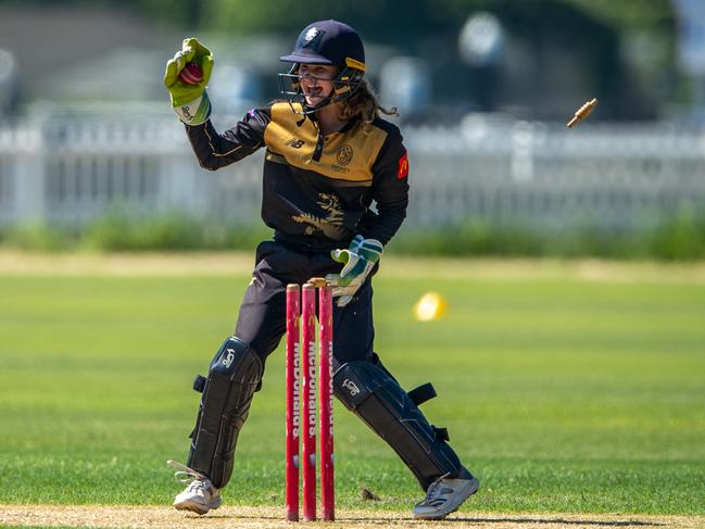 Hayley Zauch keeping wicket for Sydney CC. Picture: Cricket NSW.