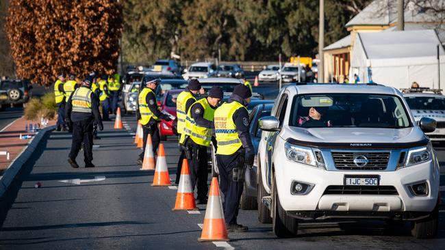 Police roadblock on the NSW border in Albury. Picture: Simon Dallinger