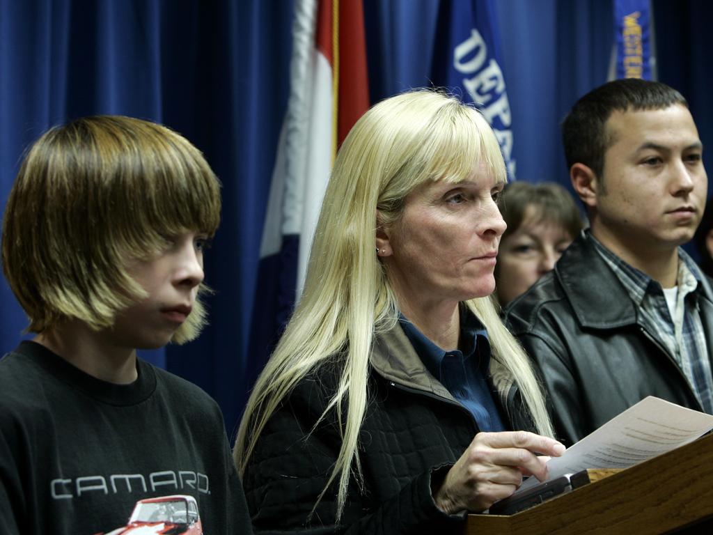 Bobbie Jo Stinnett’s family addressed the media after her killer’s conviction in 2007. Picture: Dick Whipple/AP