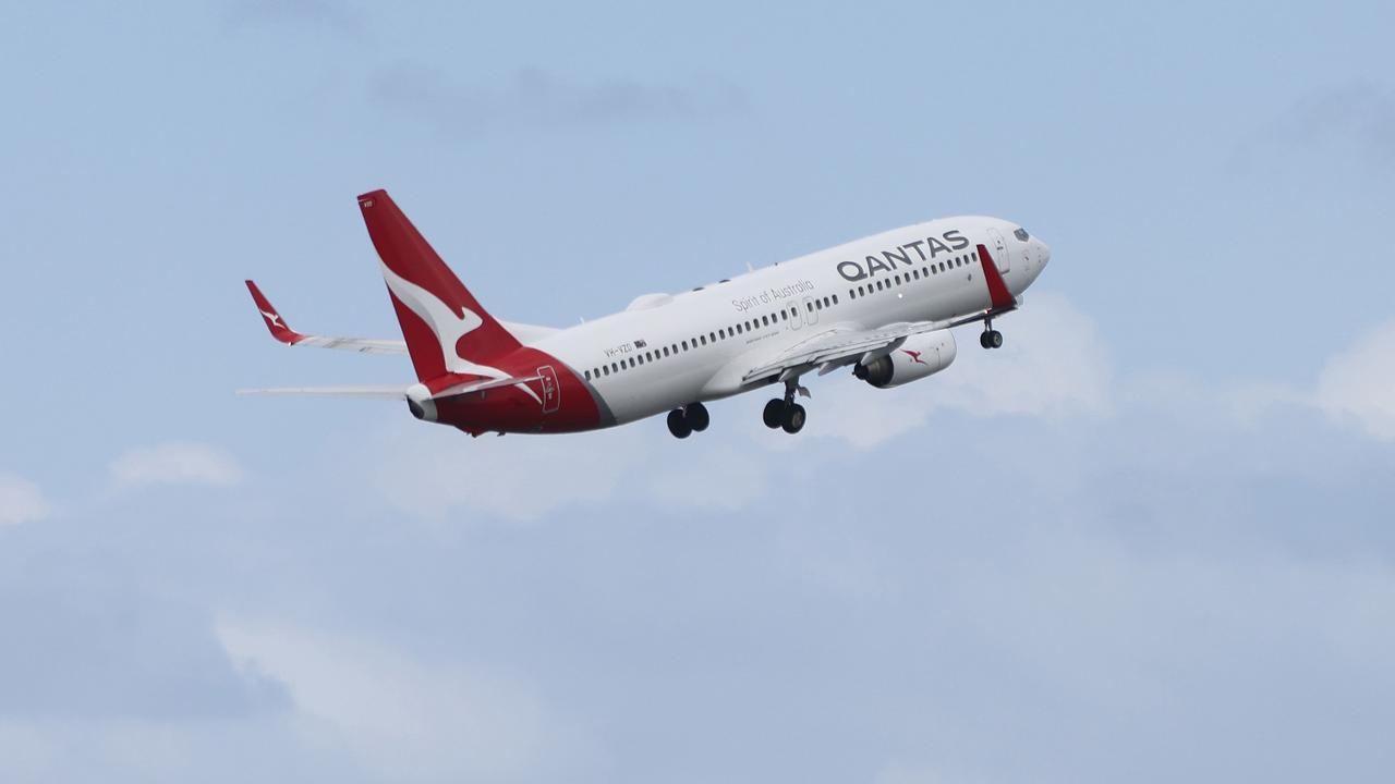 Airline bosses are calling for an end to border closures, which have played a huge impact on interstate travel. Picture: NCA NewsWire/Damian Shaw