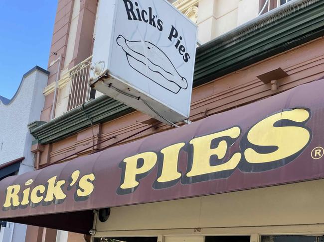 Rick's Pies is shutting after 30 years of filling the stomachs of Maryborough residents.