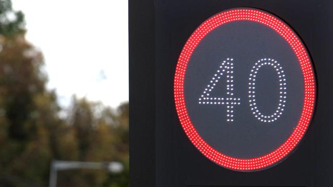 The state government may consider a proposal to reduce speed limits in school zones to 30km/h.