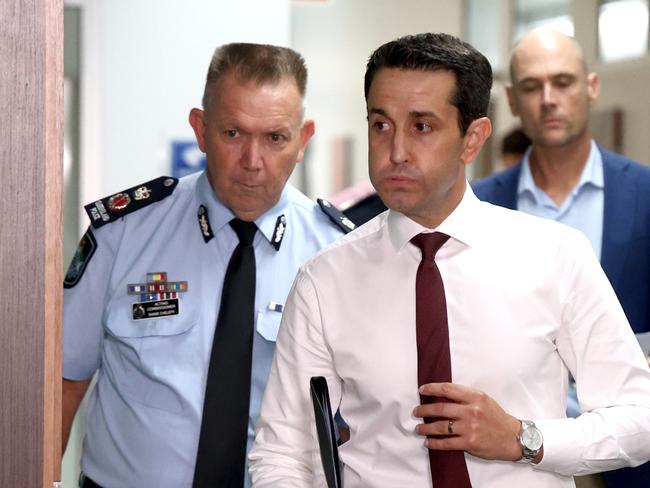 KEDRON AUSTRALIA  THURSDAY 6TH MARCH 2025 Queensland Premier David Crisafulli pictured at Kedron Emergency Services Complex for an afternoon briefing ahead of the arrival of Cyclone Alfred Picture David Clark