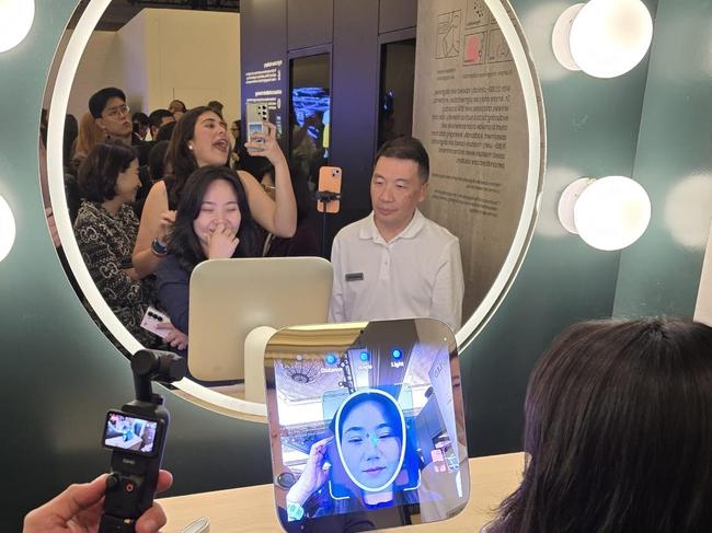 Samsung’s Micro LED Beauty Mirror.