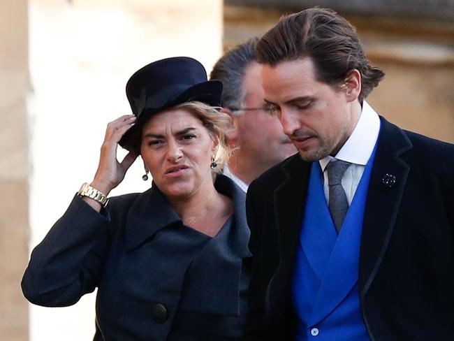 British artist Tracey Emin (L) arrives to attend the wedding of Britain's Princess Eugenie of York to Jack Brooksbank at St George's Chapel, Windsor Castle, in Windsor, on October 12, 2018. (Photo by Adrian DENNIS / various sources / AFP)