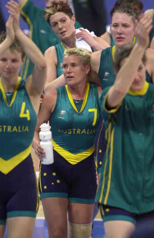 Michele Timms and her Opals teammates had a crack, but couldn’t quite get the job done against Team USA in the Sydney 2000 gold medal playoff.