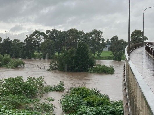 Locals in some low lying areas along the river have been ordered out by 10pm. Picture: Hunter SES