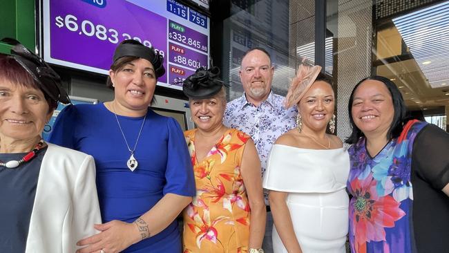 Robbyn and Annie Rogers, Elle Nikora, Craig Dixon, Marseilles Dixon and Tracy Robb at Melbourne Cup celebrations at Wenty Leagues.